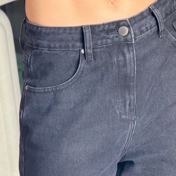 ELAN - Classic Black Women's Jeans - Picture 6 of 14